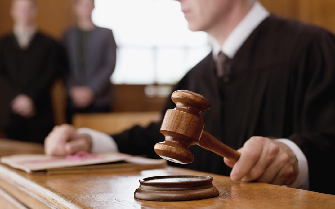 El Tribunal Supremo dictamina que el abono continuado de parte de las retribuciones fuera de nómina justifica la extinción indemnizada del contrato a petición del trabajador